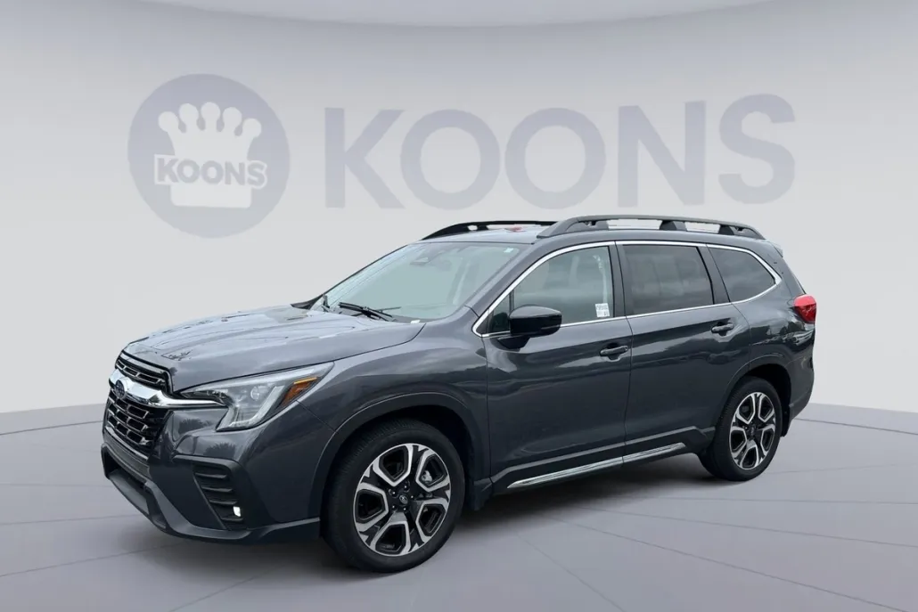 2024 Subaru Ascent Limited photo 1