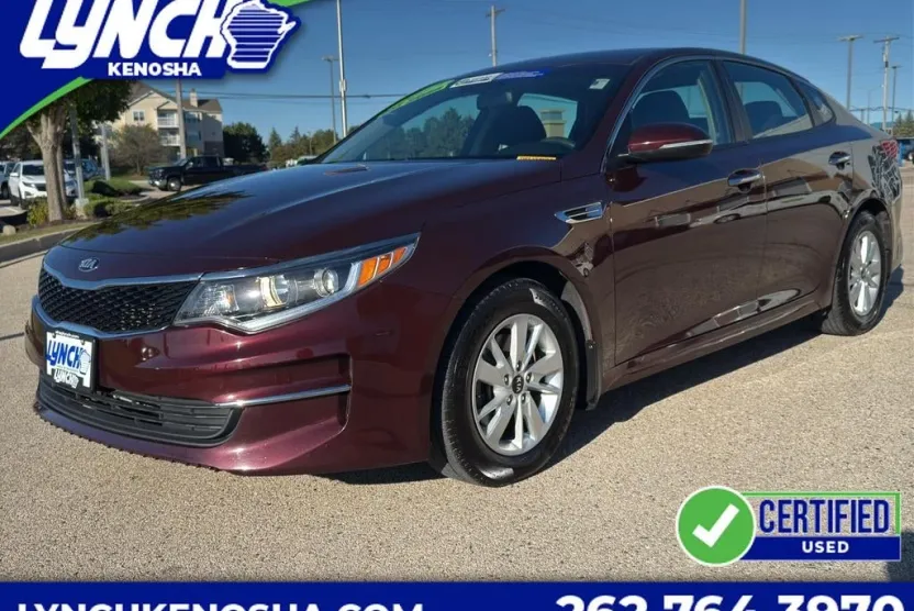 2017 Kia Optima LX photo 1