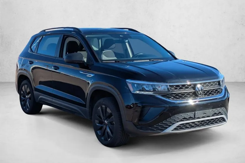 2024 Volkswagen Taos S photo 1