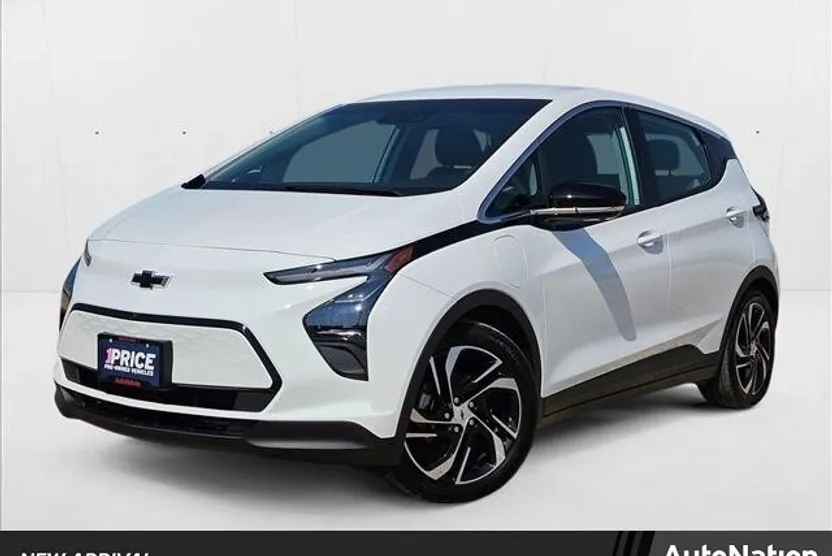 2023 Chevrolet Bolt EV 2LT photo 1