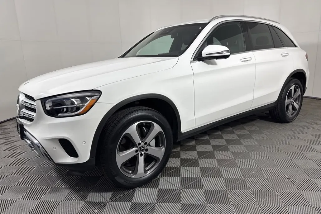 2022 Mercedes Benz GLC 300 4MATIC photo 1