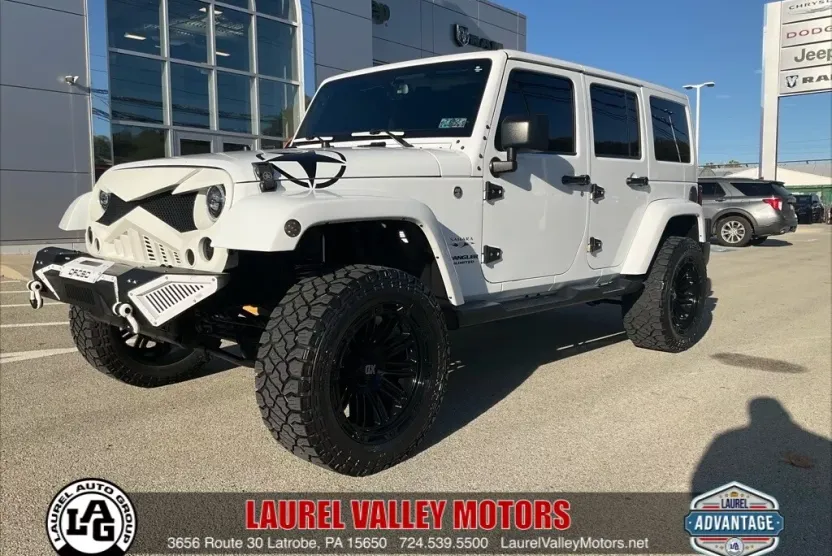 2016 Jeep Wrangler Sahara photo 1