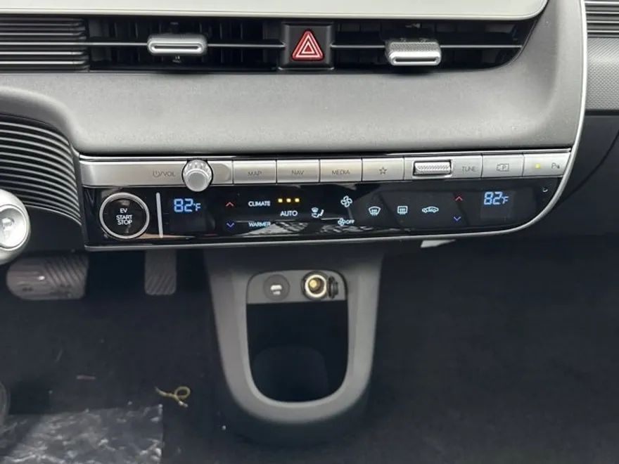 2024 Hyundai Ioniq 5 Limited photo 23
