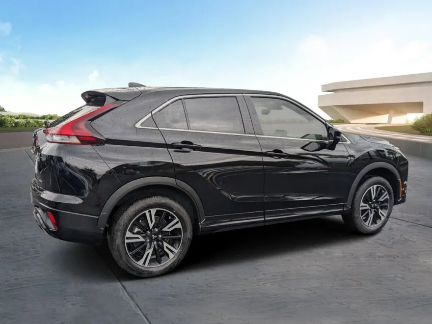 2024 Mitsubishi Eclipse Cross SEL photo 1