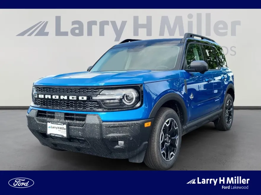 2025 Ford Bronco Sport Outer Banks photo 1