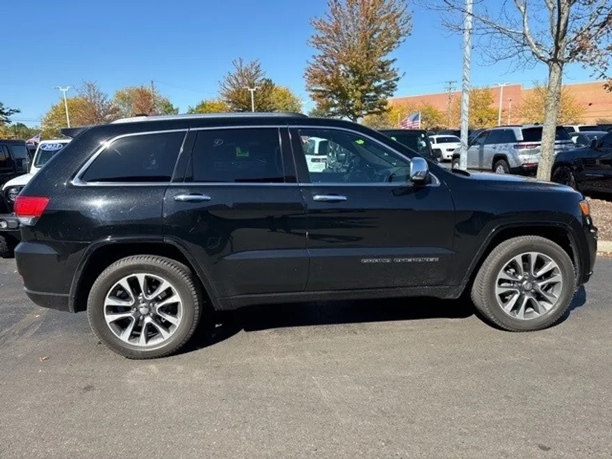 2018 Jeep Grand Cherokee Overland photo 1