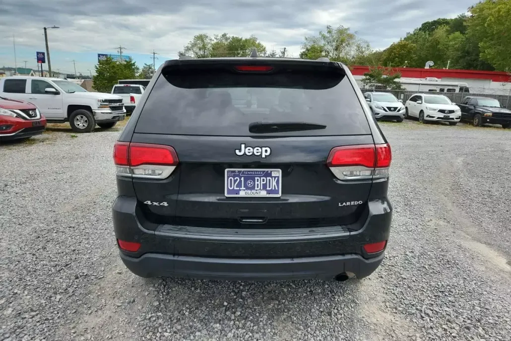 2021 Jeep Grand Cherokee Laredo E photo 1