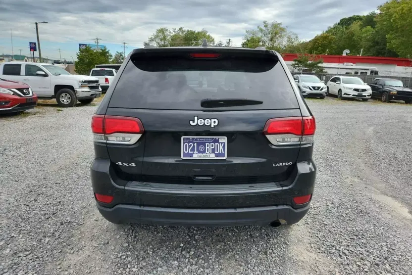 2021 Jeep Grand Cherokee Laredo E photo 1