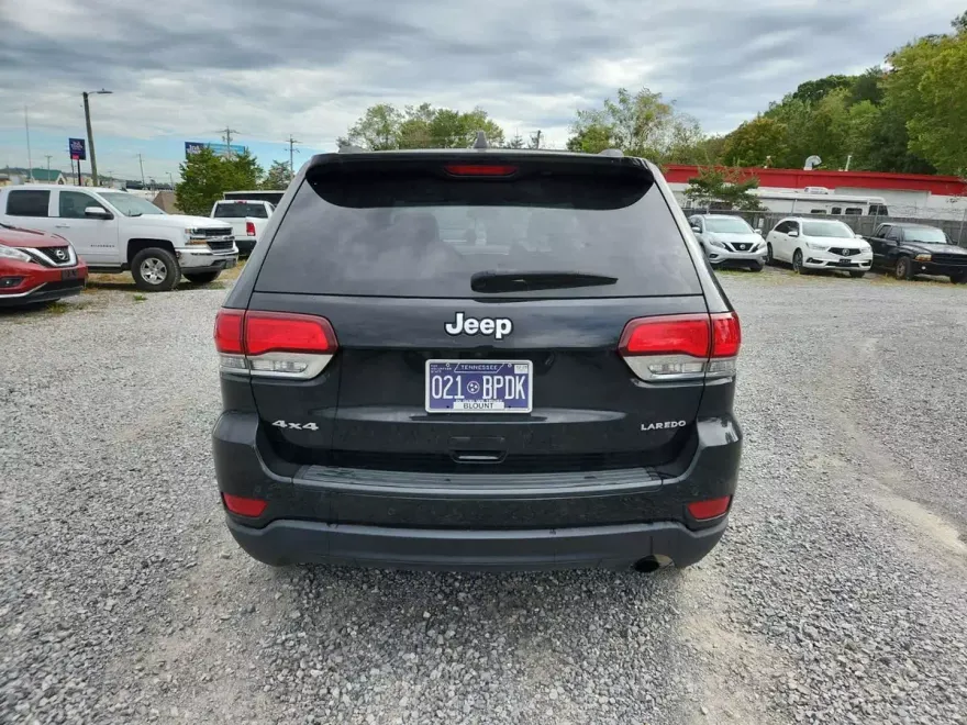 2021 Jeep Grand Cherokee Laredo E photo 1