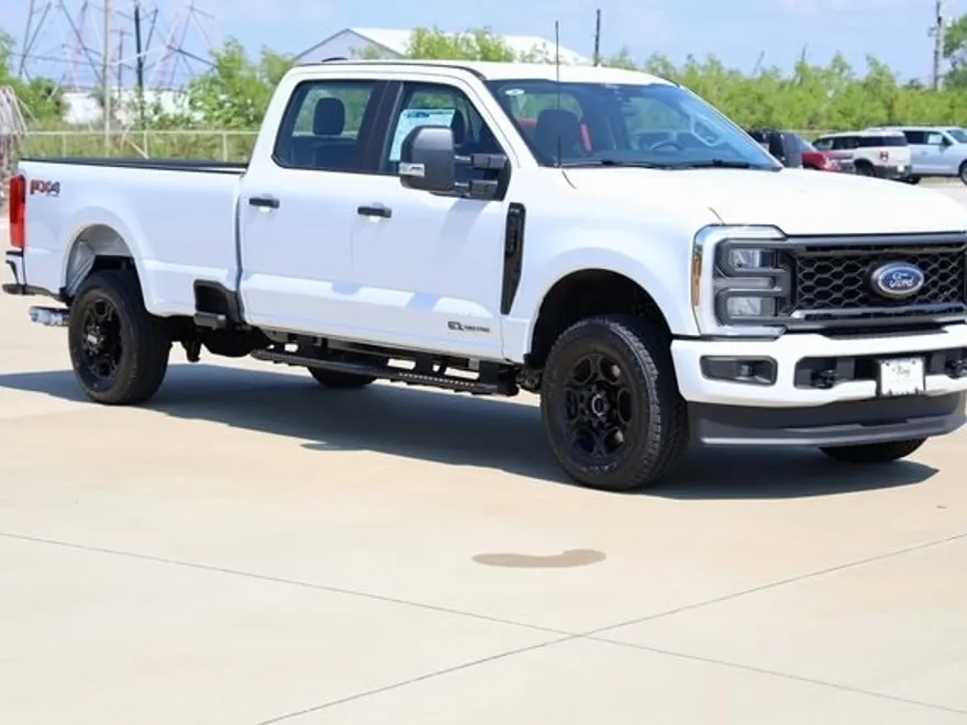 2026 Ford F-250 photo 1