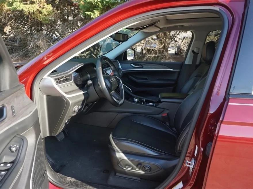 2021 Jeep Grand Cherokee Limited photo 1