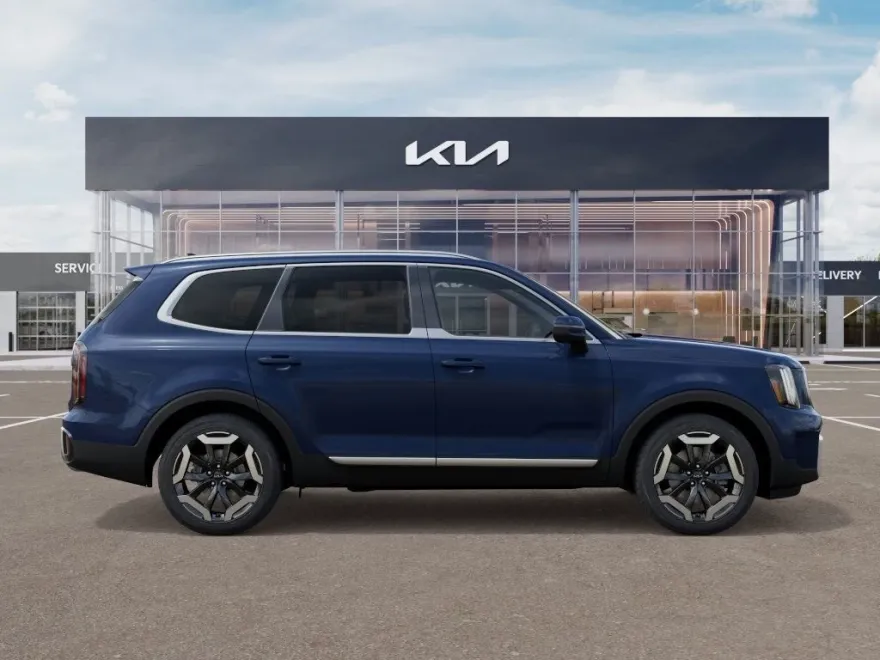2025 Kia Telluride EX photo 1