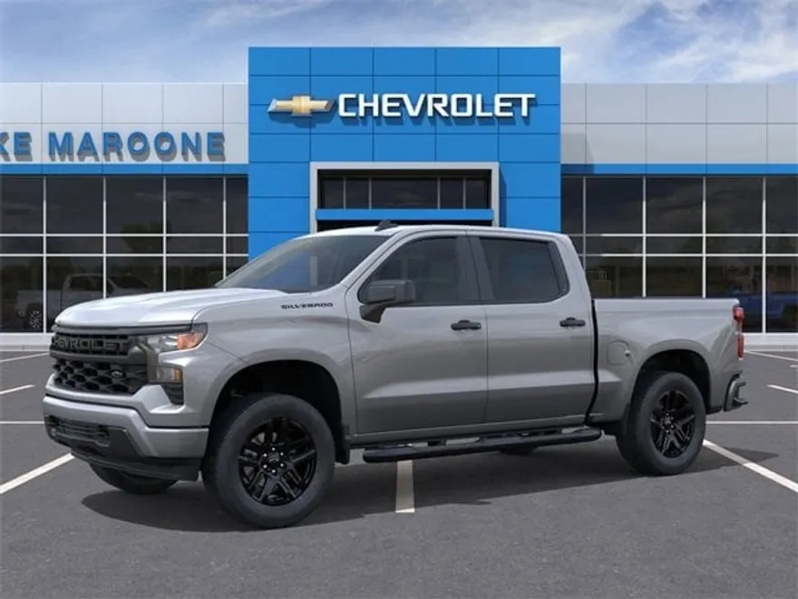 2026 Chevrolet Silverado 1500 Custom photo 1