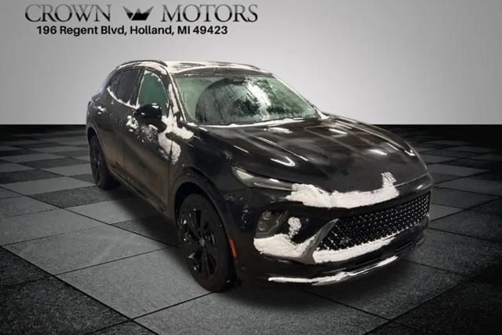 2025 Buick Envision Sport Touring photo 1