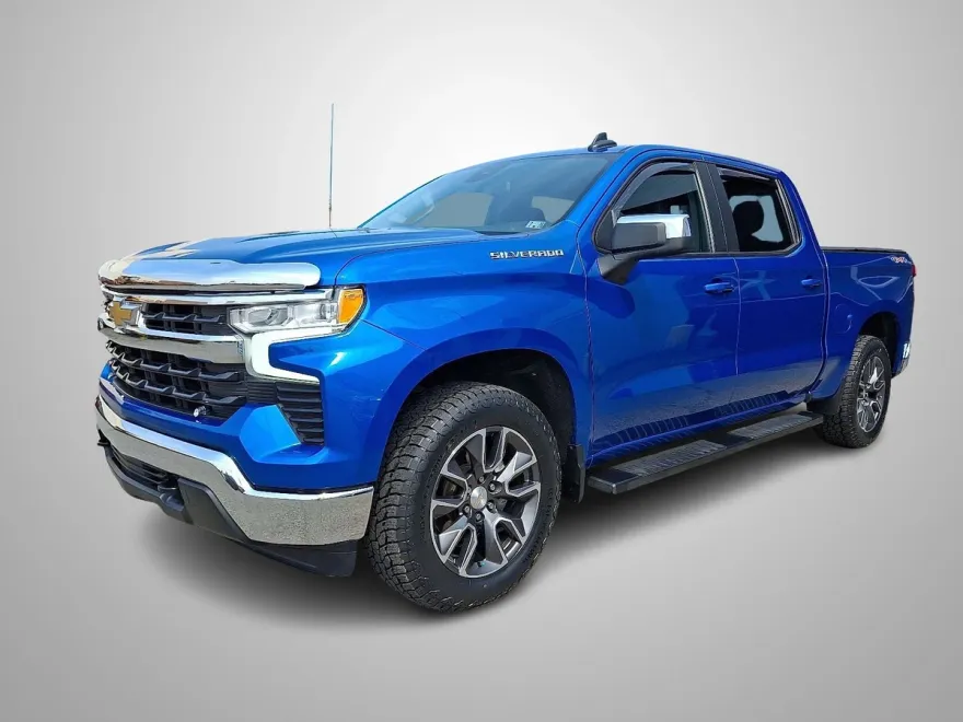 2022 Chevrolet Silverado 1500 LT photo 1