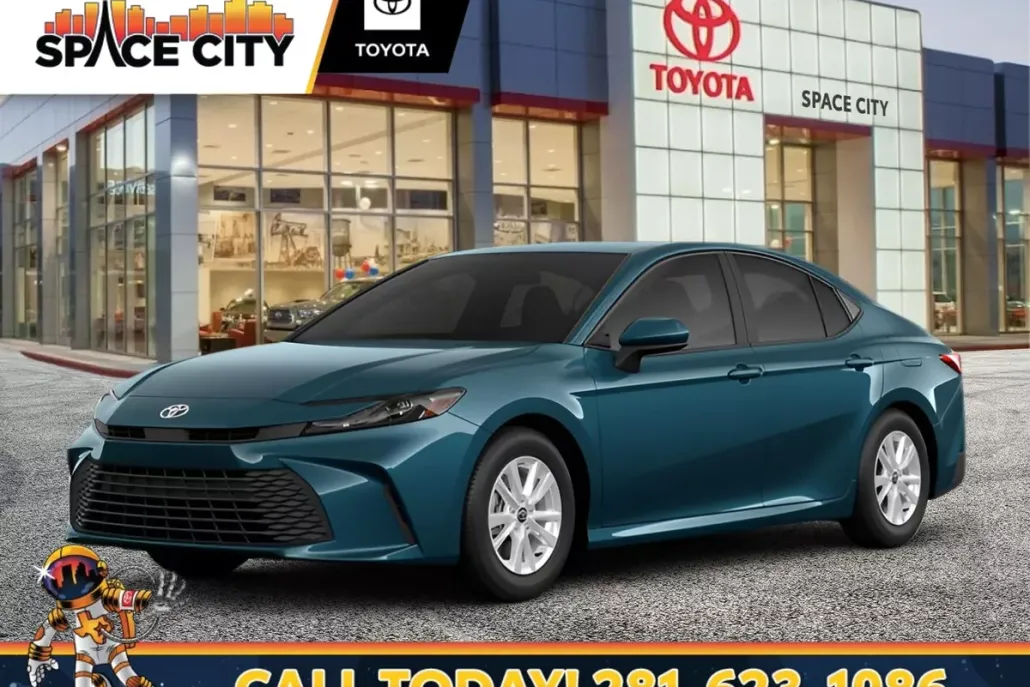 2025 Toyota Camry LE photo 1