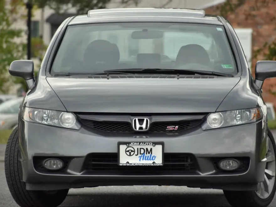 2011 Honda Civic Si photo 1