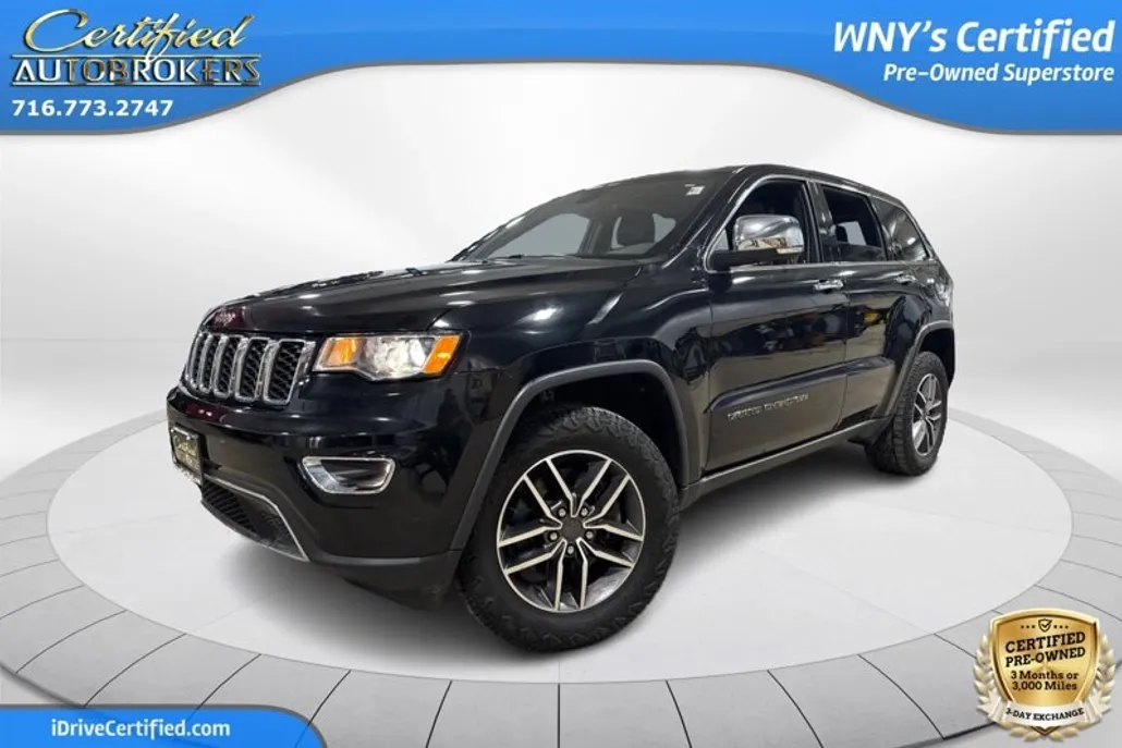 2021 Jeep Grand Cherokee Laredo E photo 1