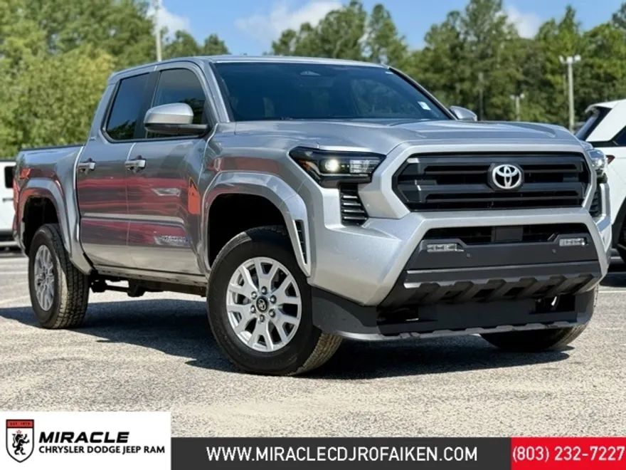 2024 Toyota Tacoma SR5 photo 1