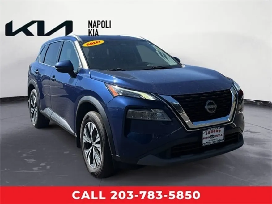 2022 Nissan Rogue SV photo 1