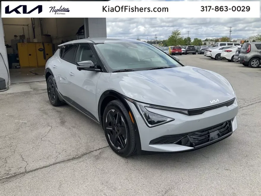 2025 Kia EV6 Wind photo 1