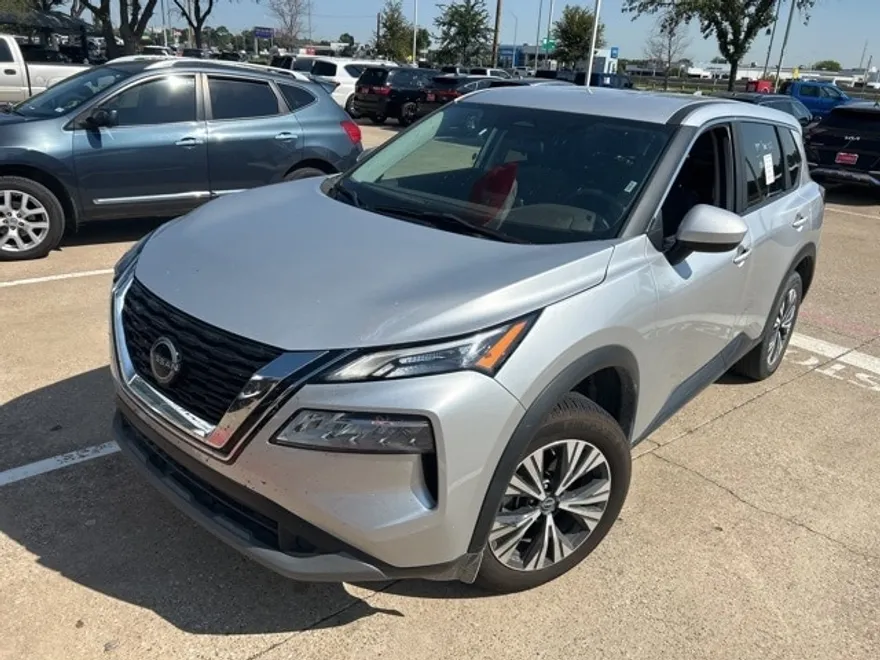 2023 Nissan Rogue SV photo 1