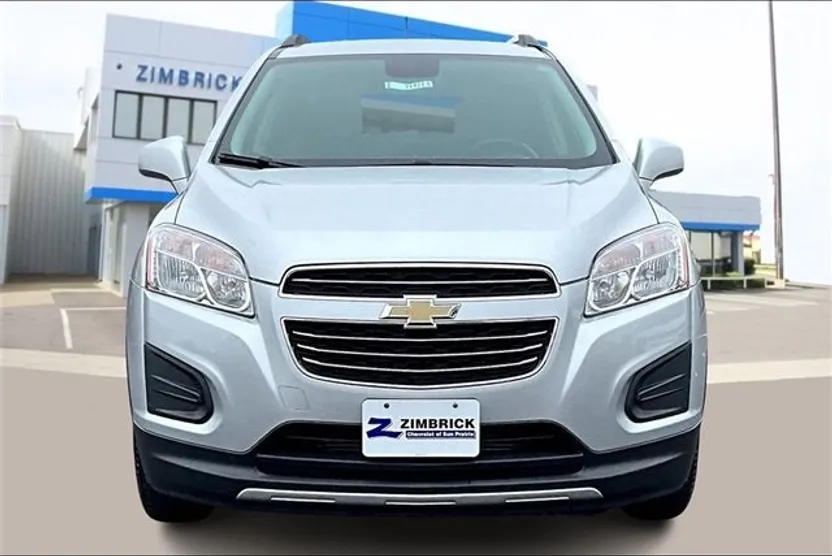 2016 Chevrolet Trax LT photo 1
