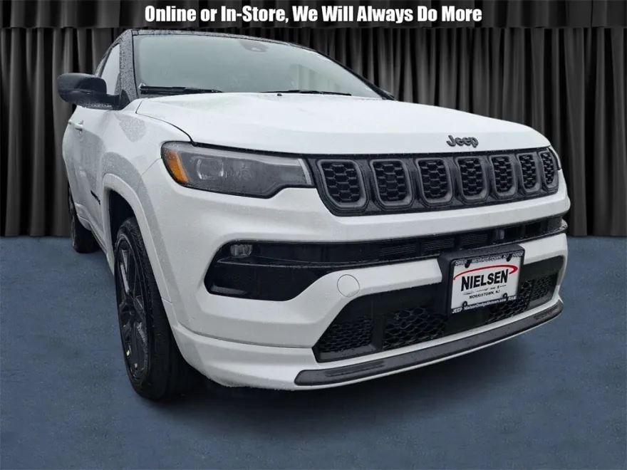 2025 Jeep Compass Limited photo 1
