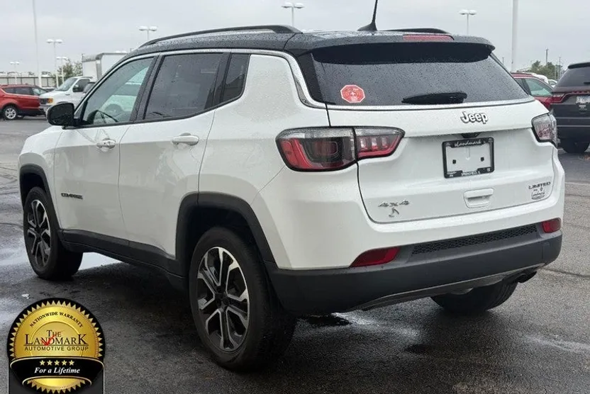 2022 Jeep Compass Limited photo 1