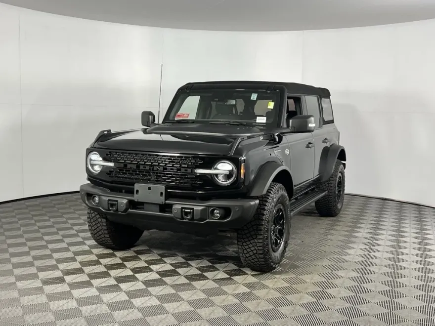 2023 Ford Bronco Wildtrak photo 1