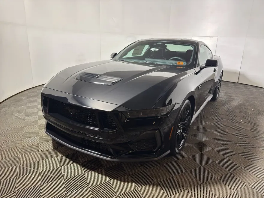2025 Ford Mustang GT Premium photo 1