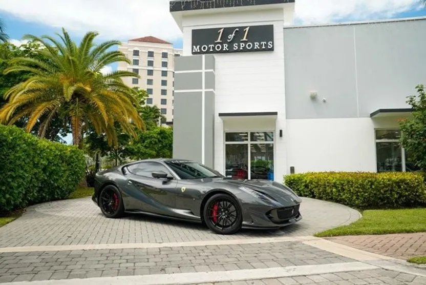 2020 Ferrari 812 Superfast photo 1
