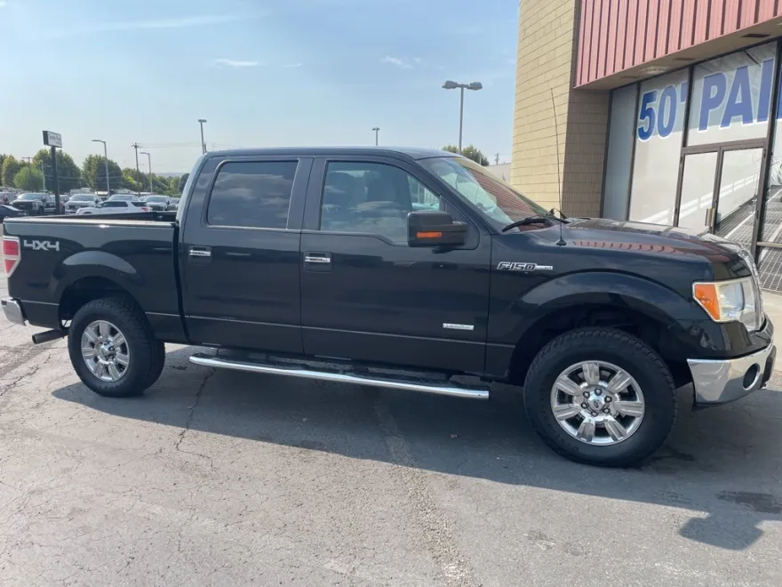 2012 Ford F-150 XLT photo 1