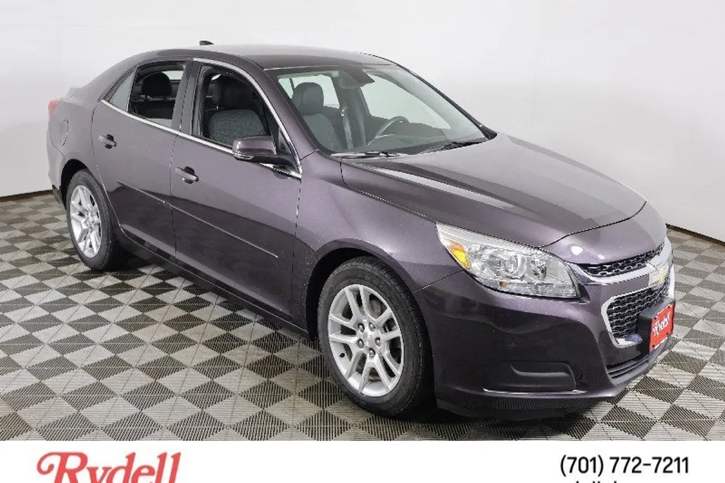 2015 Chevrolet Malibu Base photo 1