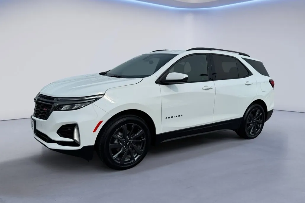 2022 Chevrolet Equinox RS photo 1