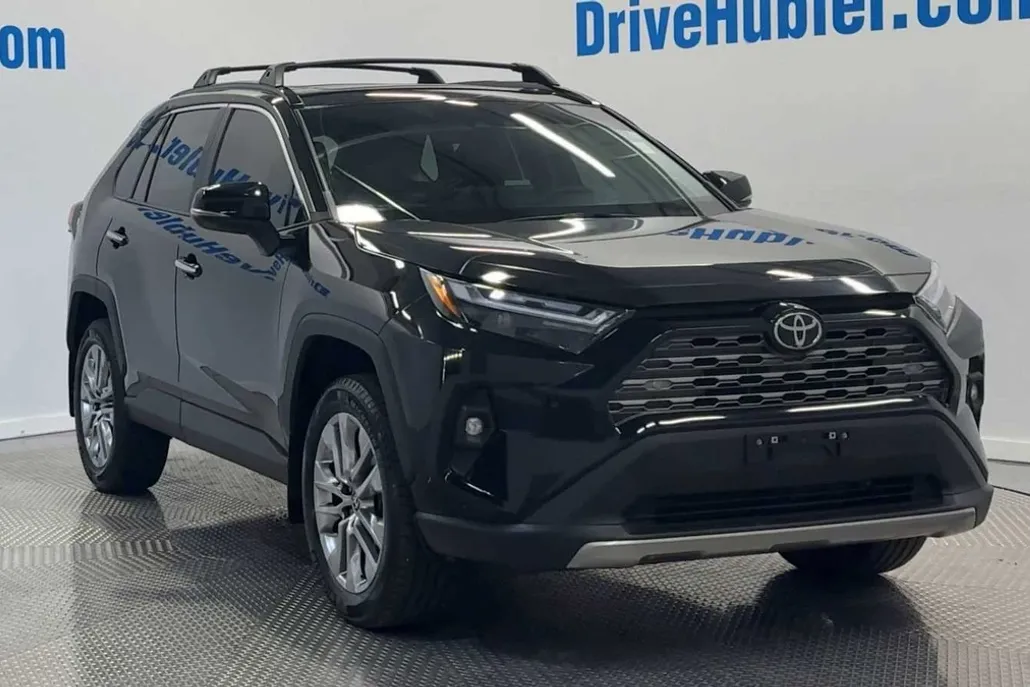 2024 Toyota RAV4 Limited photo 1