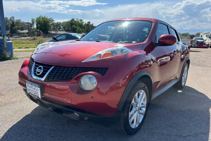2013 Nissan Juke SL photo 1