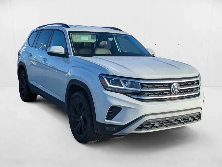 2022 Volkswagen Atlas SE Technology photo 1