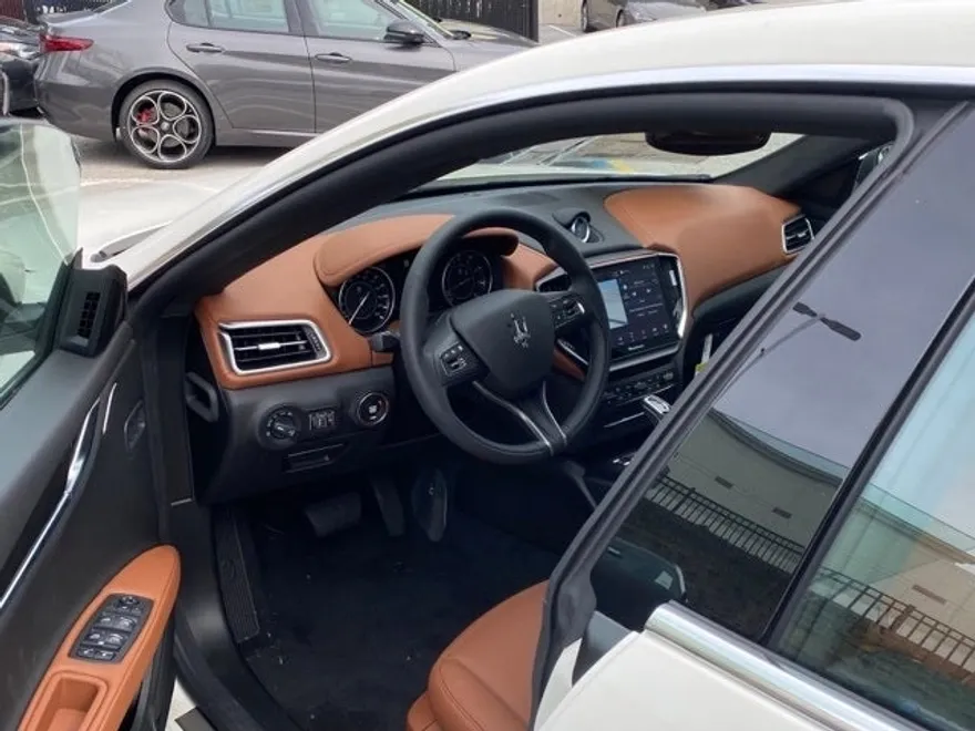 2023 Maserati Ghibli GT photo 18