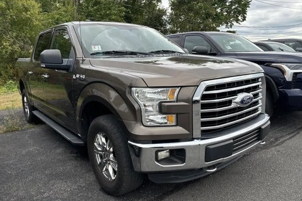 2015 Ford F-150 XLT photo 1