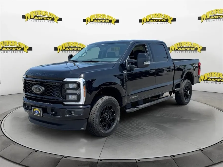 2025 Ford F-250 photo 1
