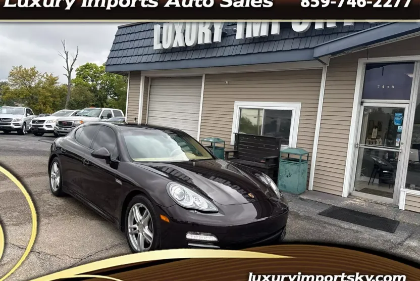 2012 Porsche Panamera Base photo 1