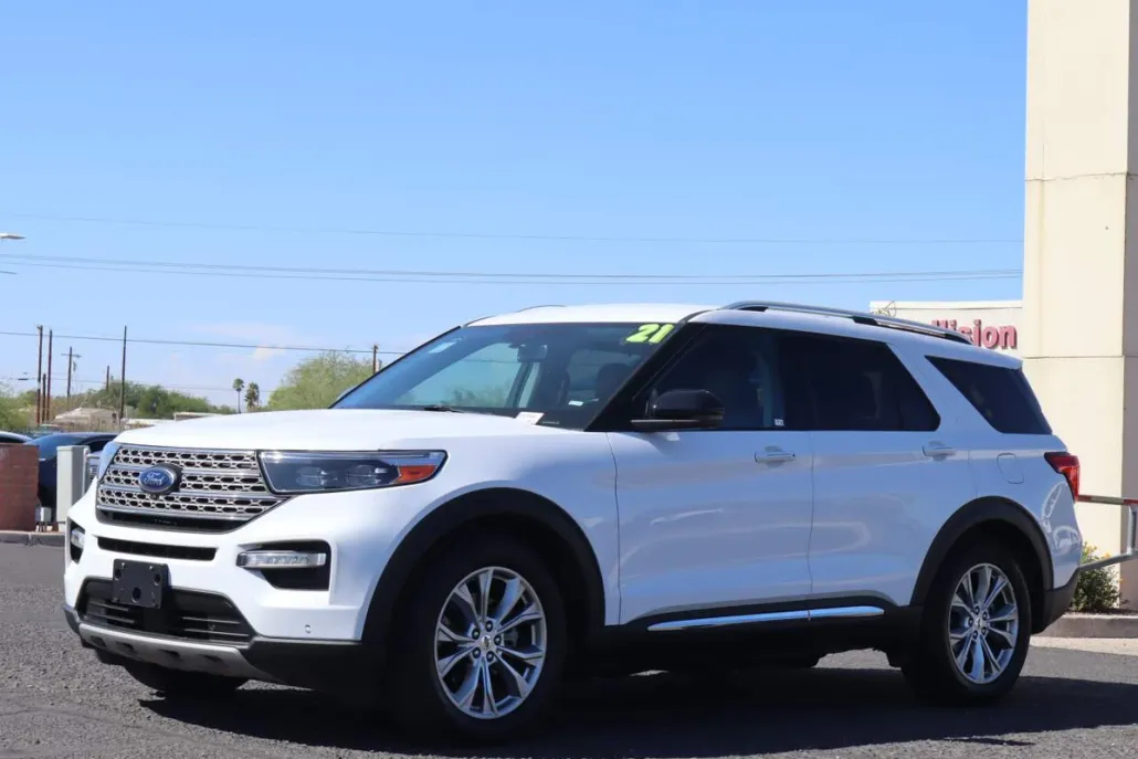 2021 Ford Explorer Limited photo 1