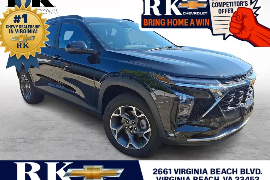 2024 Chevrolet Trax LT photo 1
