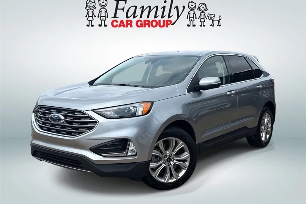 2024 Ford Edge Titanium photo 1