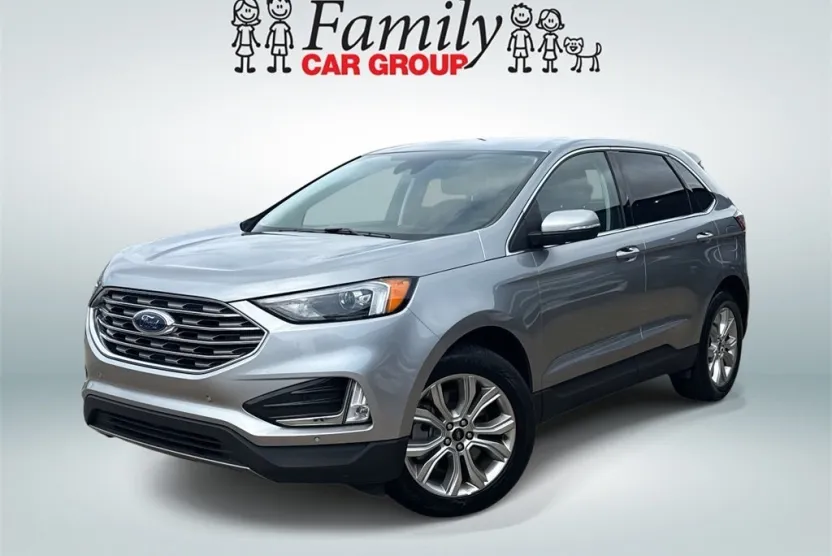 2024 Ford Edge Titanium photo 1
