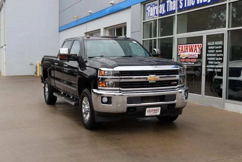 2016 Chevrolet Silverado 3500HD LTZ photo 1