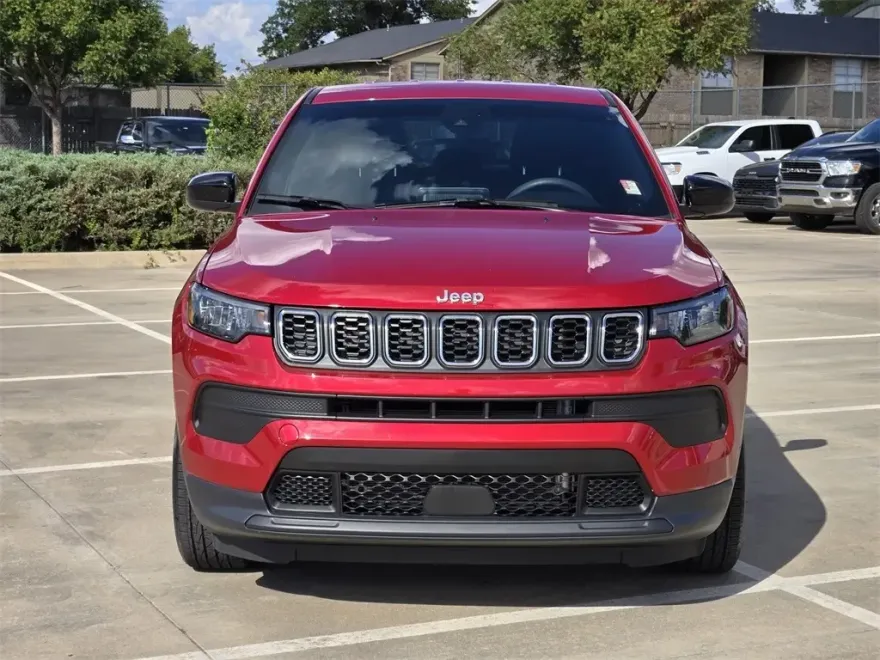 2025 Jeep Compass Sport photo 1