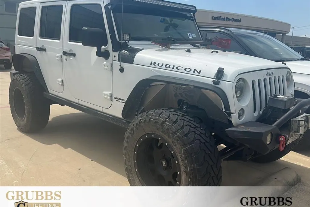 2016 Jeep Wrangler Unlimited Rubicon photo 1