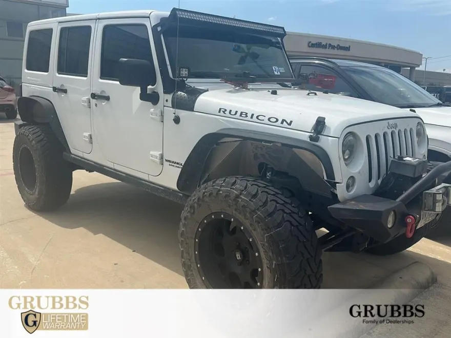 2016 Jeep Wrangler Unlimited Rubicon photo 1